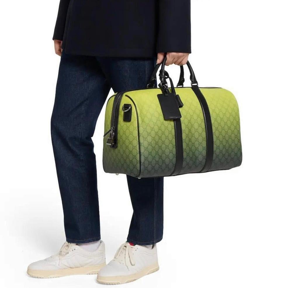 Modern Refined Shoulder Bag