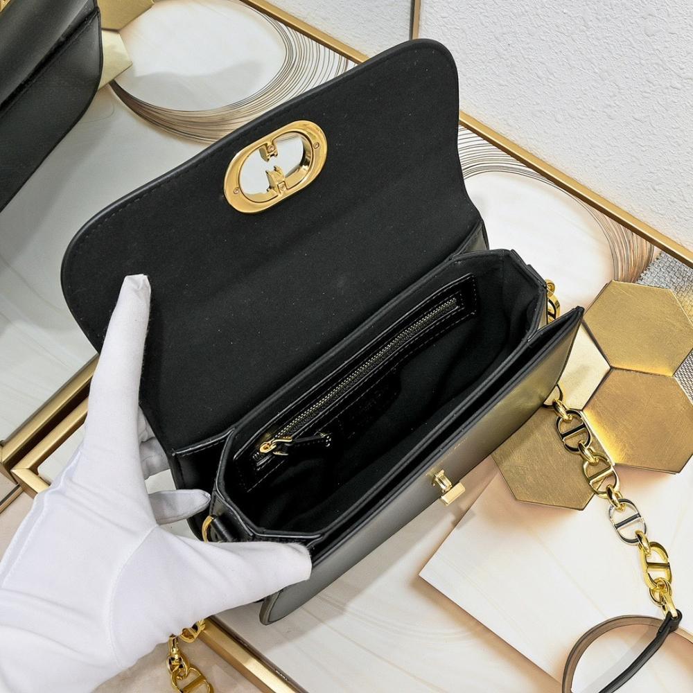 Elegant Stylish Leather Top Handle Bag