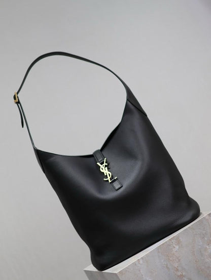 Classic Elegant Leather Bucket Bag – Special Edition