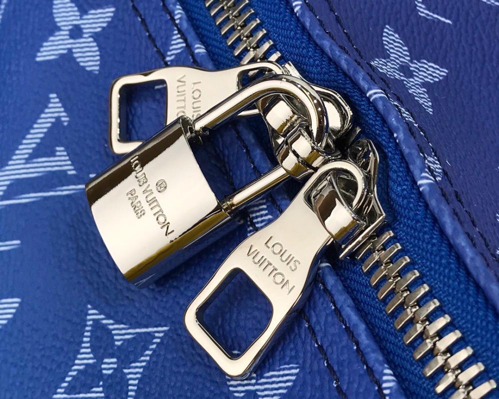 Practical Travel Bag