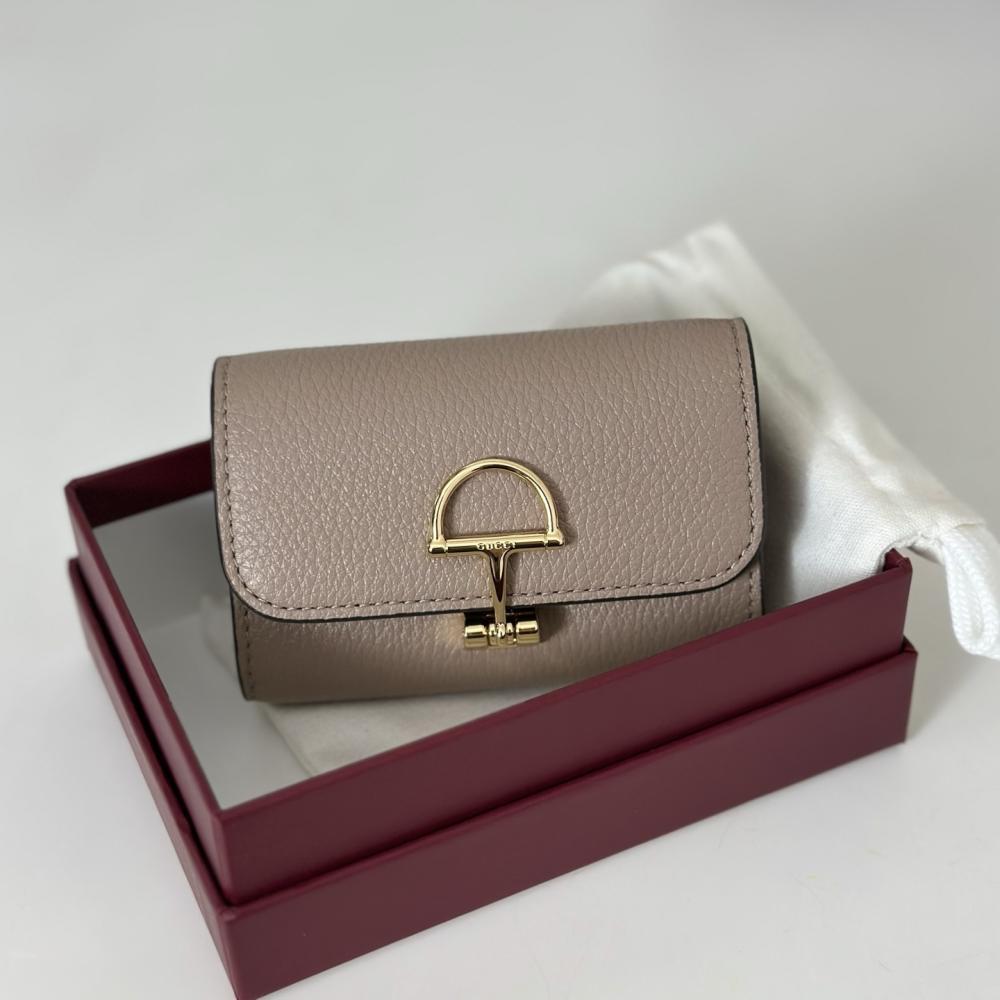 Elegant Wallet