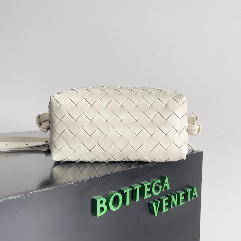Classic Leather Top Handle Bag