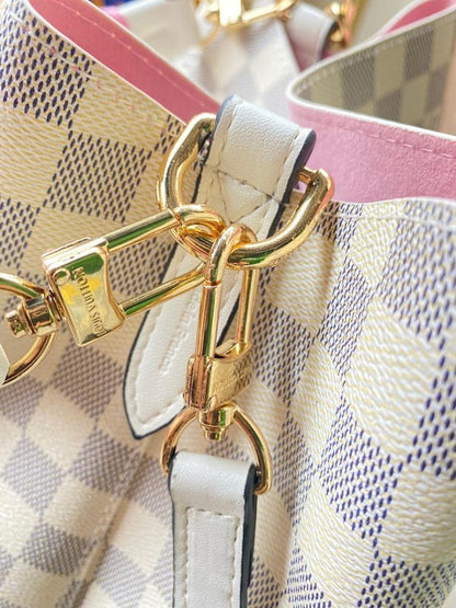Classic Elegant Beige Woven Canvas Bucket Bag – Special Edition