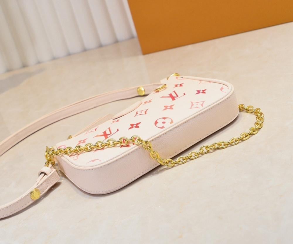 Alma Leather Shoulder Bag
