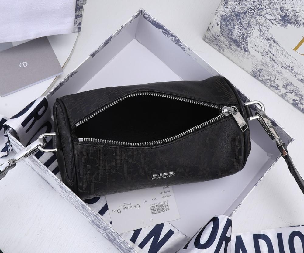 Elegant Refined Black Printed Leather Crossbody Bag
