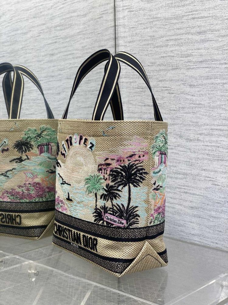 Embroidered Shoulder Bag