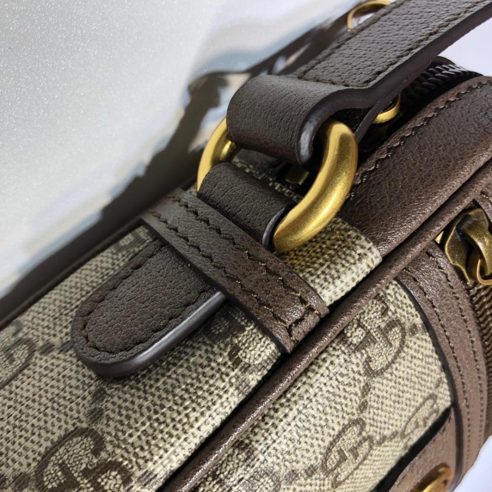 Classic Shoulder Bag