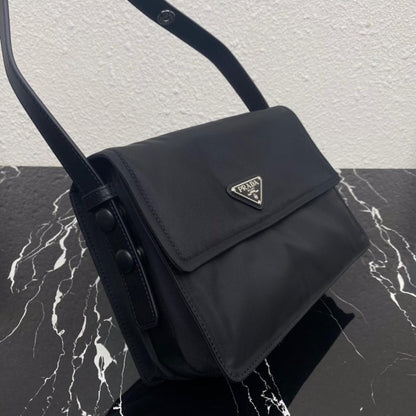 Practical Luxury Shoulder Bag