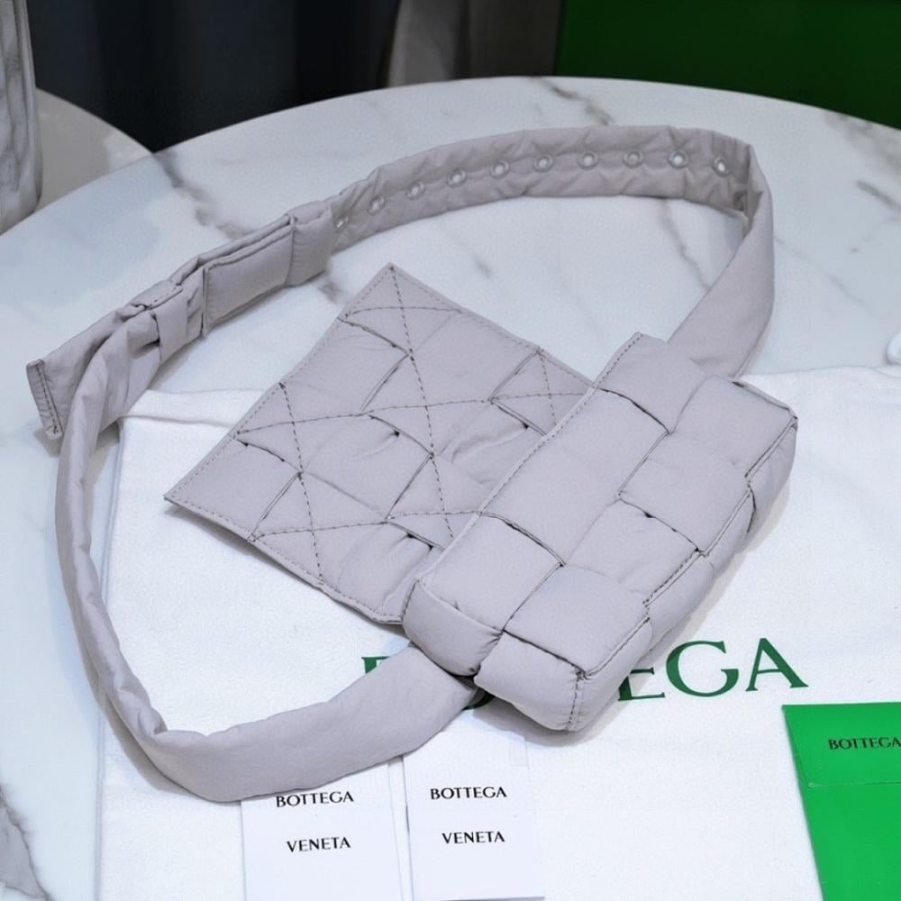 Luxury Stylish Nylon Crossbody Bag – Limited Edition