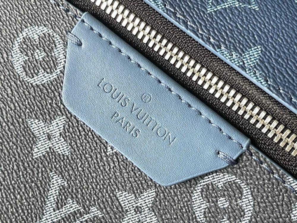 Stylish Blue Leather Backpack – Limited Edition