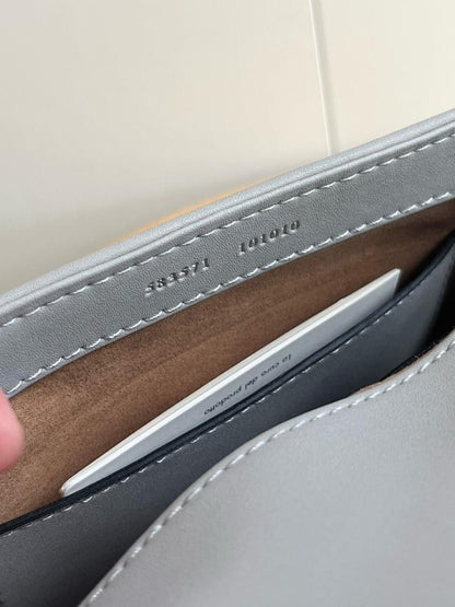 Classic Shoulder Bag – Limited Edition