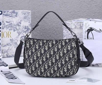 Elegant Refined Black Quilted Calfskin Shoulder Bag