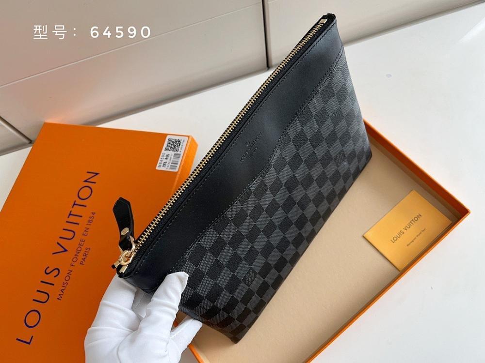 Modern Refined Calfskin Shoulder Bag