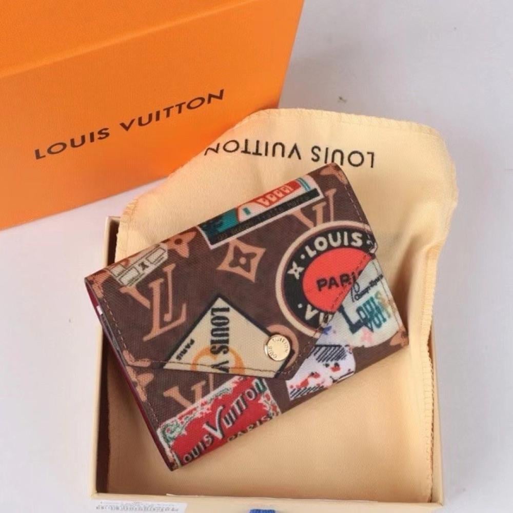 Italian-Inspired Elegant Leather Wallet