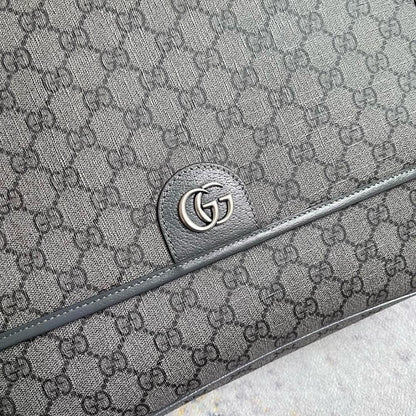 Classic Shoulder Bag – Limited Edition