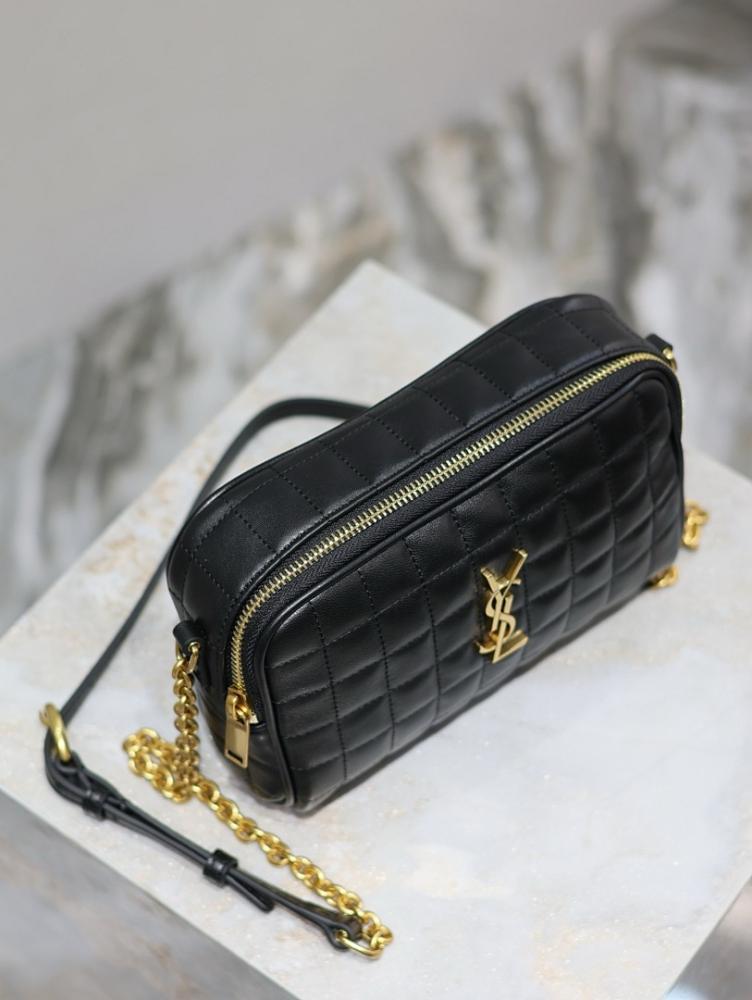 Luxury Elegant Quilted Leather Bag – Limited Edition