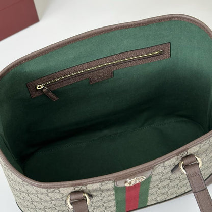 Classic Shoulder Bag