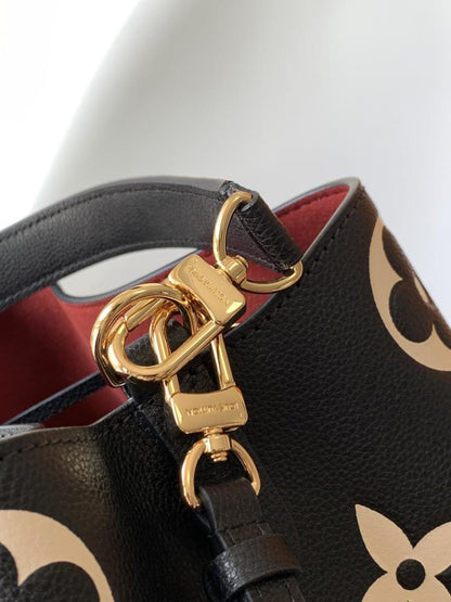 Bucket Bag