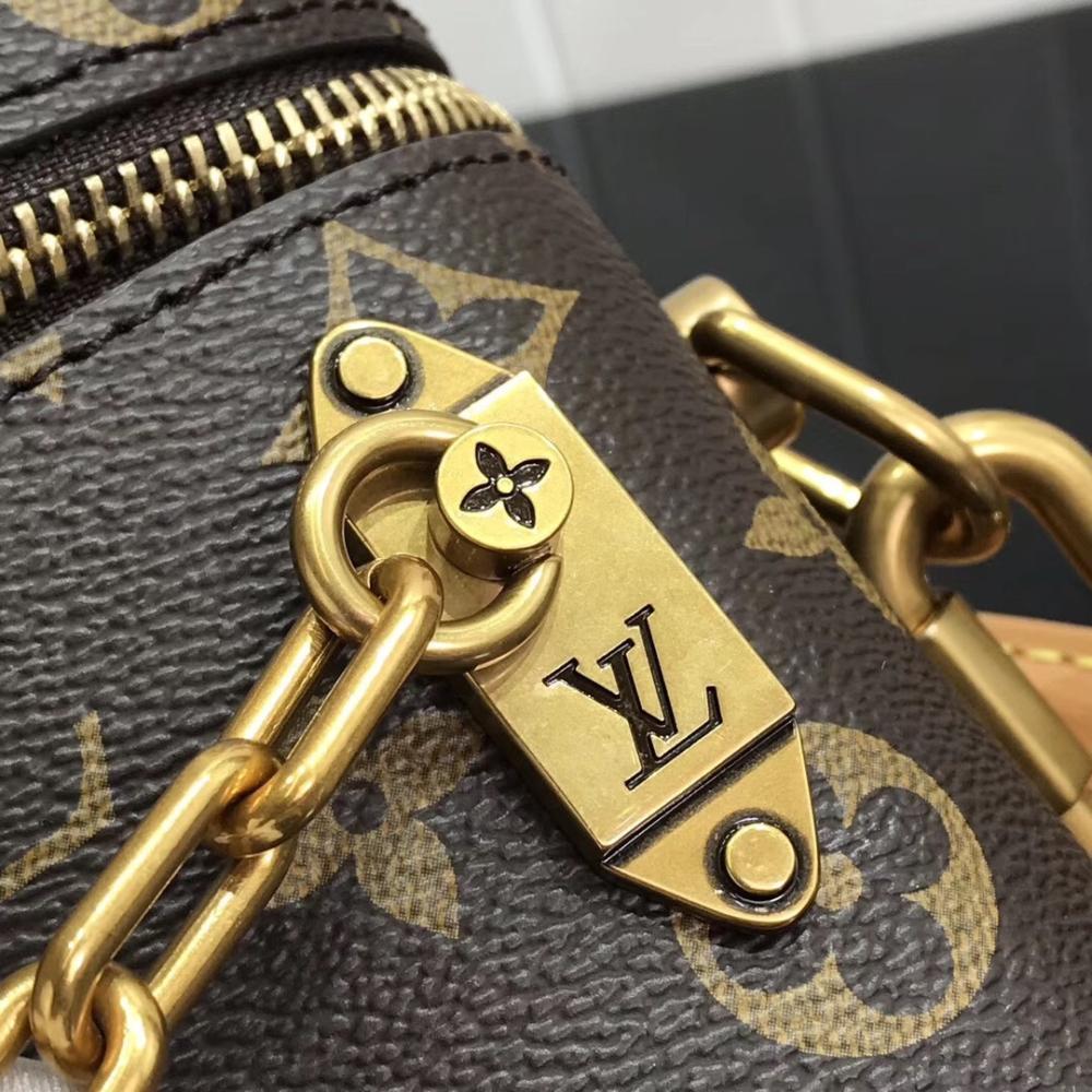 Elegant Shoulder Bag