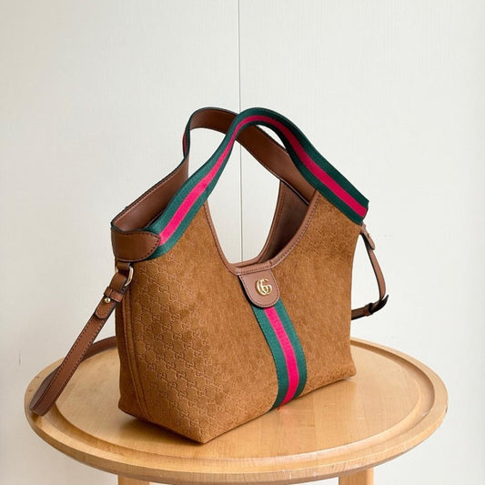Classic Refined Crossbody Bag