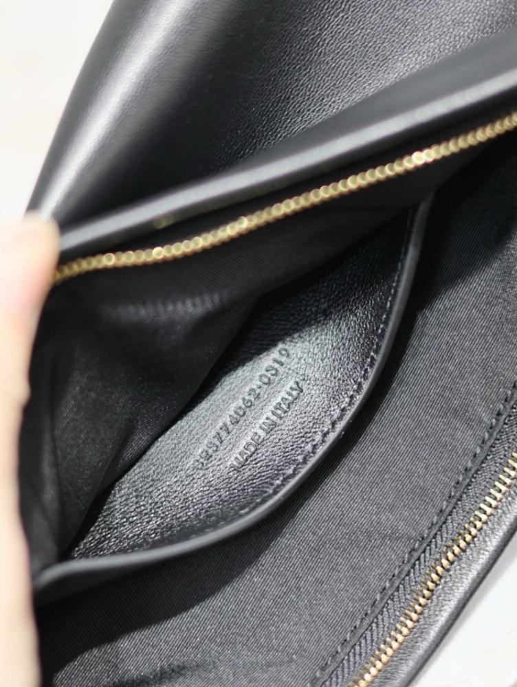 Elegant Stylish Lambskin Top Handle Bag – Special Edition