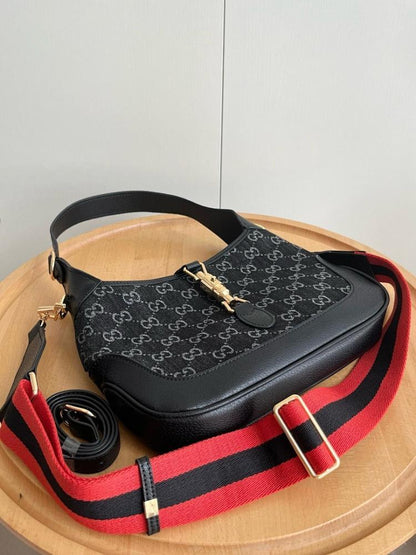 Classic Gold Leather Shoulder Bag – Special Edition
