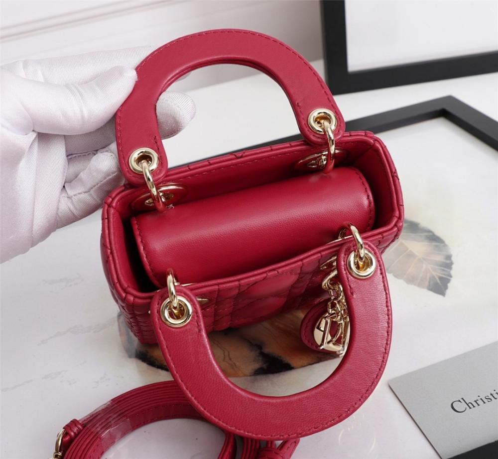 Luxury Stylish Pink Lambskin Bag