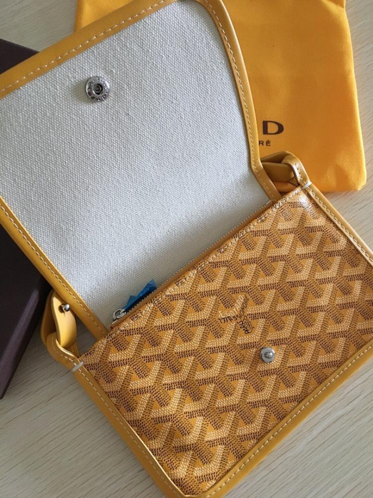 Modern Leather Crossbody Bag
