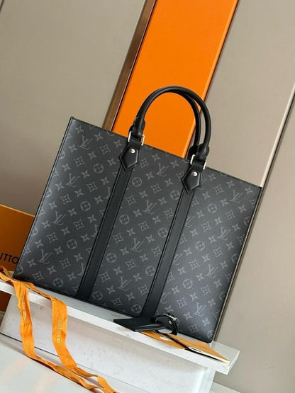Stylish Refined Crossbody Bag