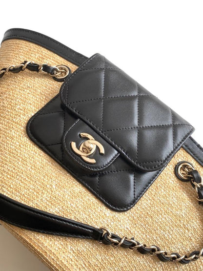 Woven Raffia Shoulder Bag