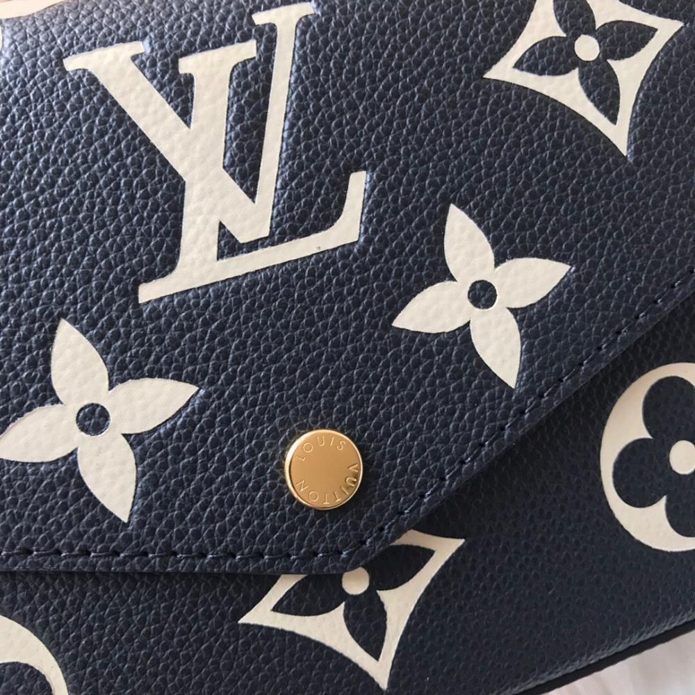 Classic Italian-Inspired Leather Crossbody Bag