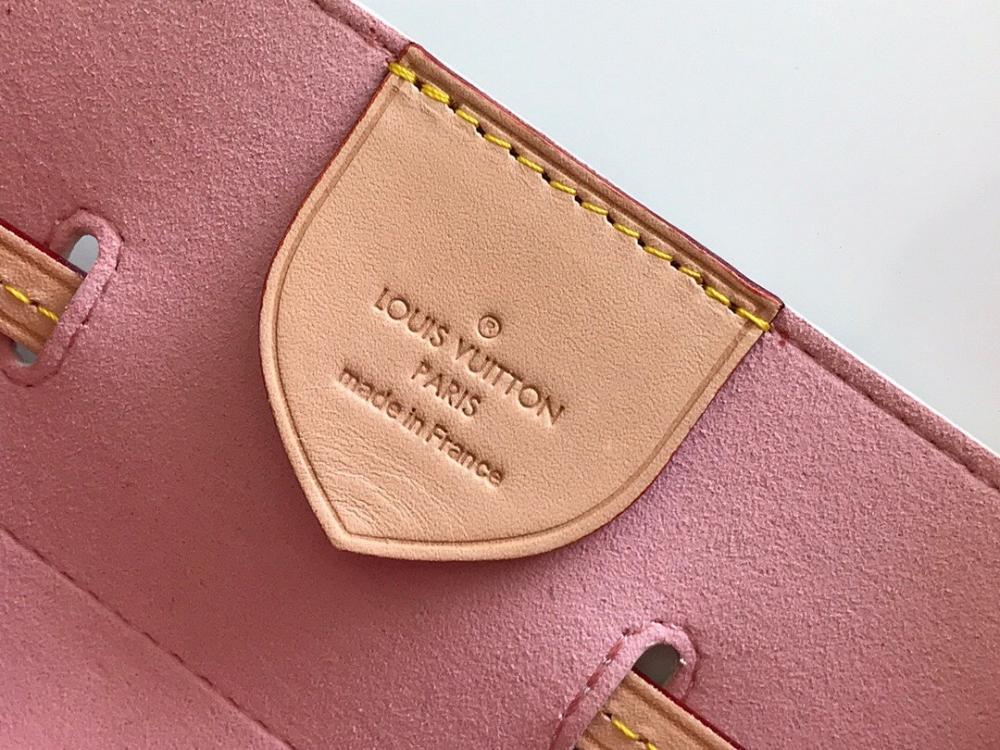 Modern Bucket Bag – Limited Edition