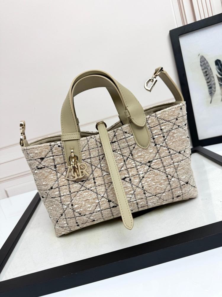 Italian-Inspired Elegant Blue Jacquard Shoulder Bag