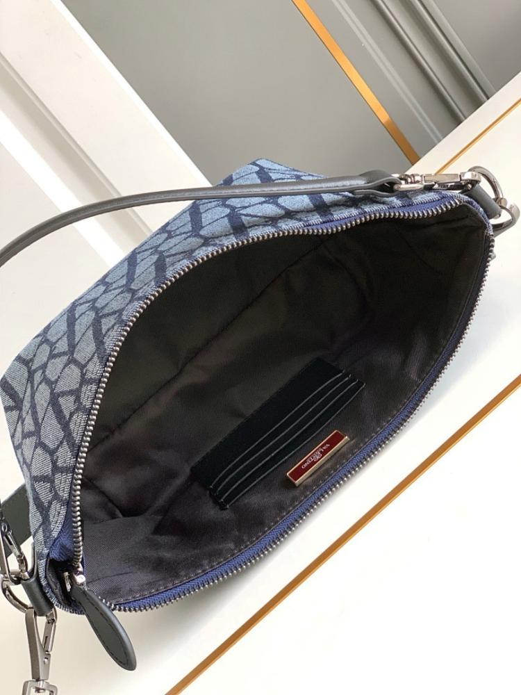 Modern Luxury Embroidered Shoulder Bag