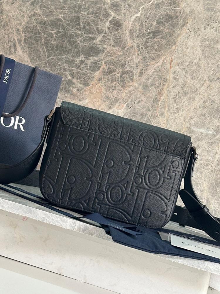 Italian-Inspired Elegant Black Calfskin Shoulder Bag