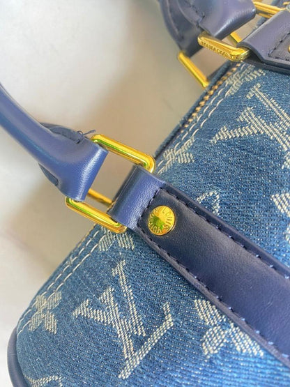 Modern Crossbody Bag