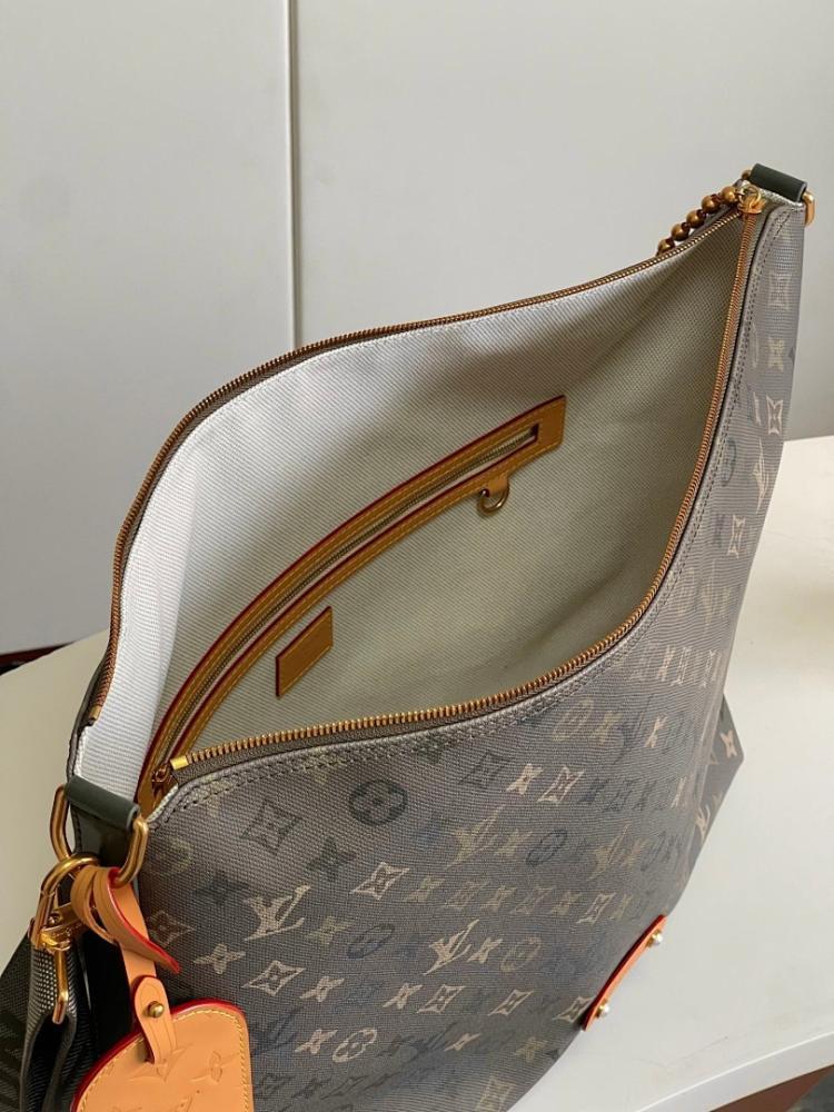Elegant Monogram Crossbody Bag – Limited Edition