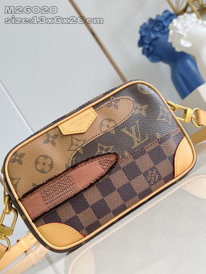 Elegant Crossbody Bag