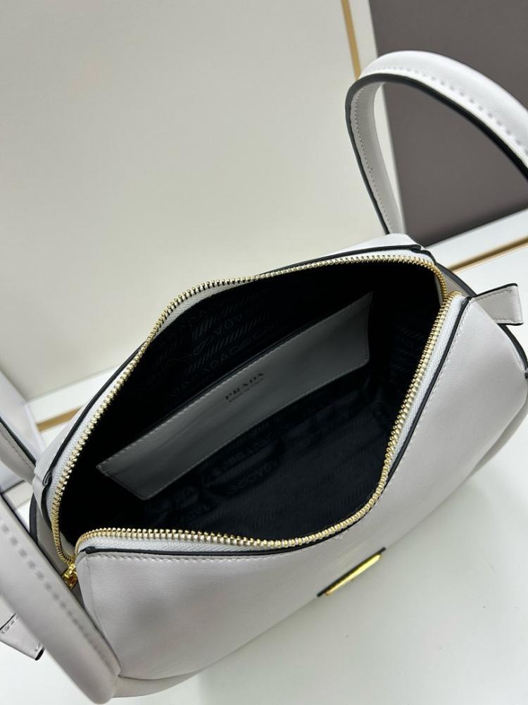 Stylish Crossbody Bag – Limited Edition