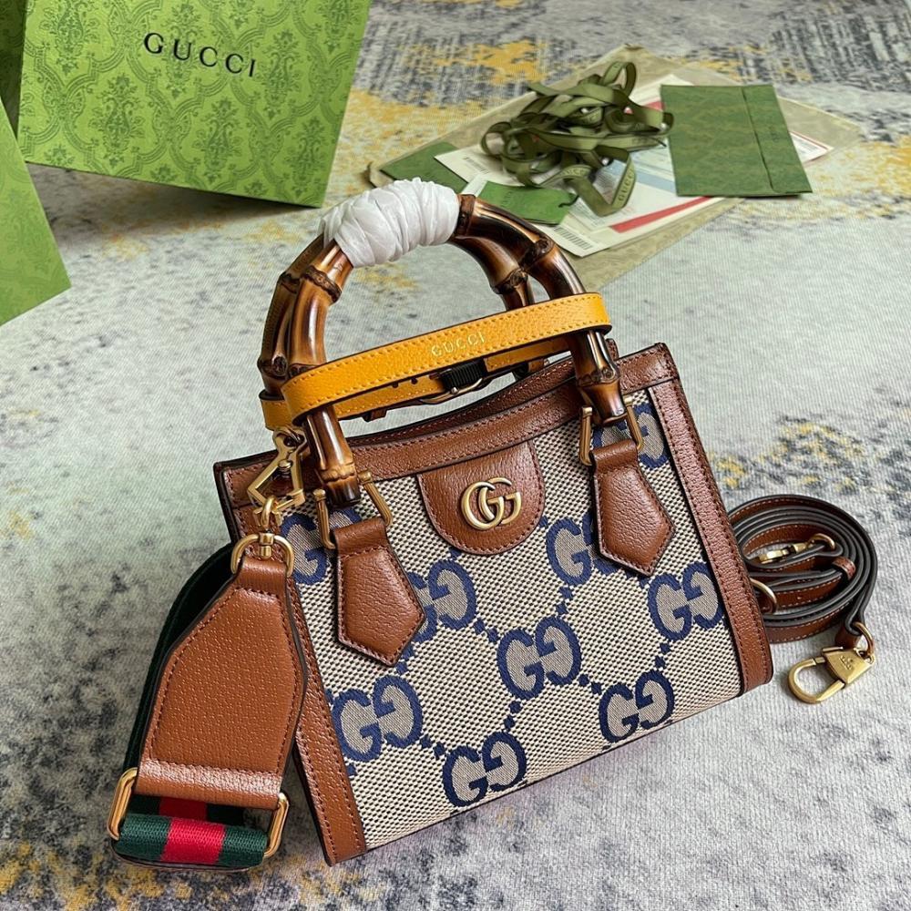 Elegant Crossbody Bag – Limited Edition