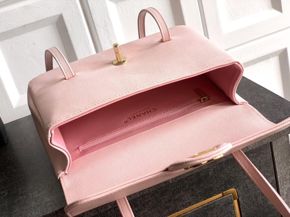 Classic Leather Shoulder Bag