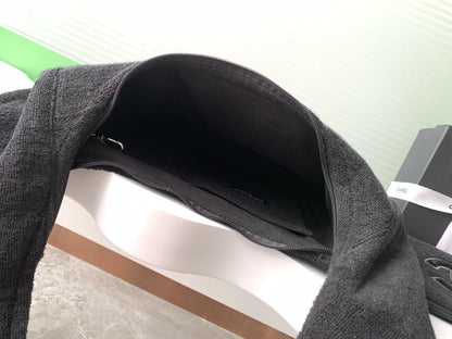 Elegant Tote Bag