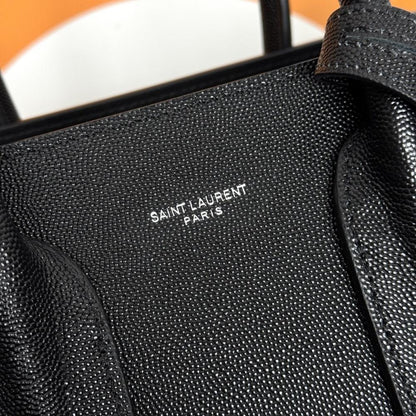 Classic Shoulder Bag