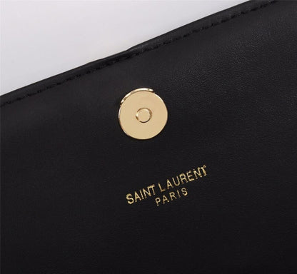 Modern Italian-Inspired Leather Shoulder Bag