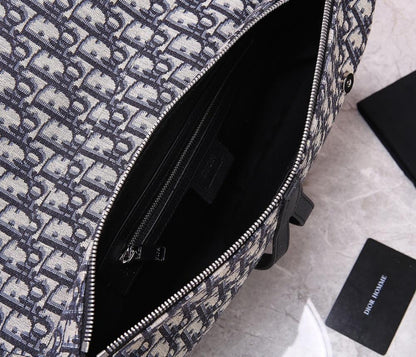 Saddle Black Calfskin Crossbody Bag