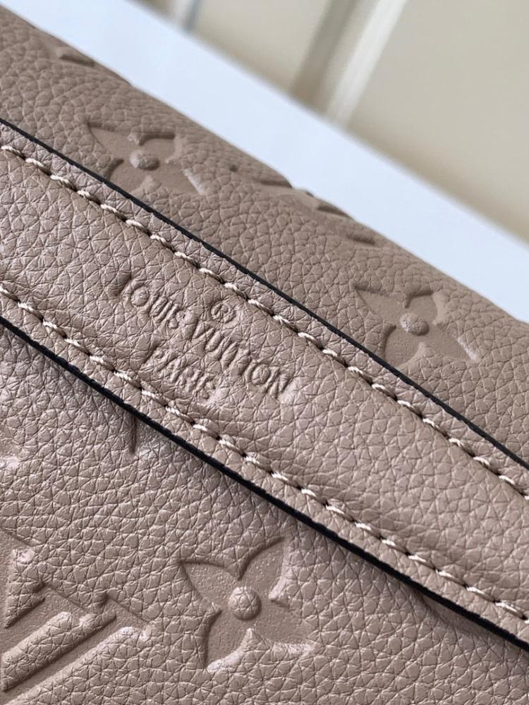 Elegant Stylish Leather Shoulder Bag