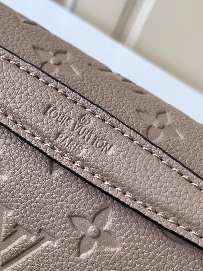 Elegant Stylish Leather Shoulder Bag