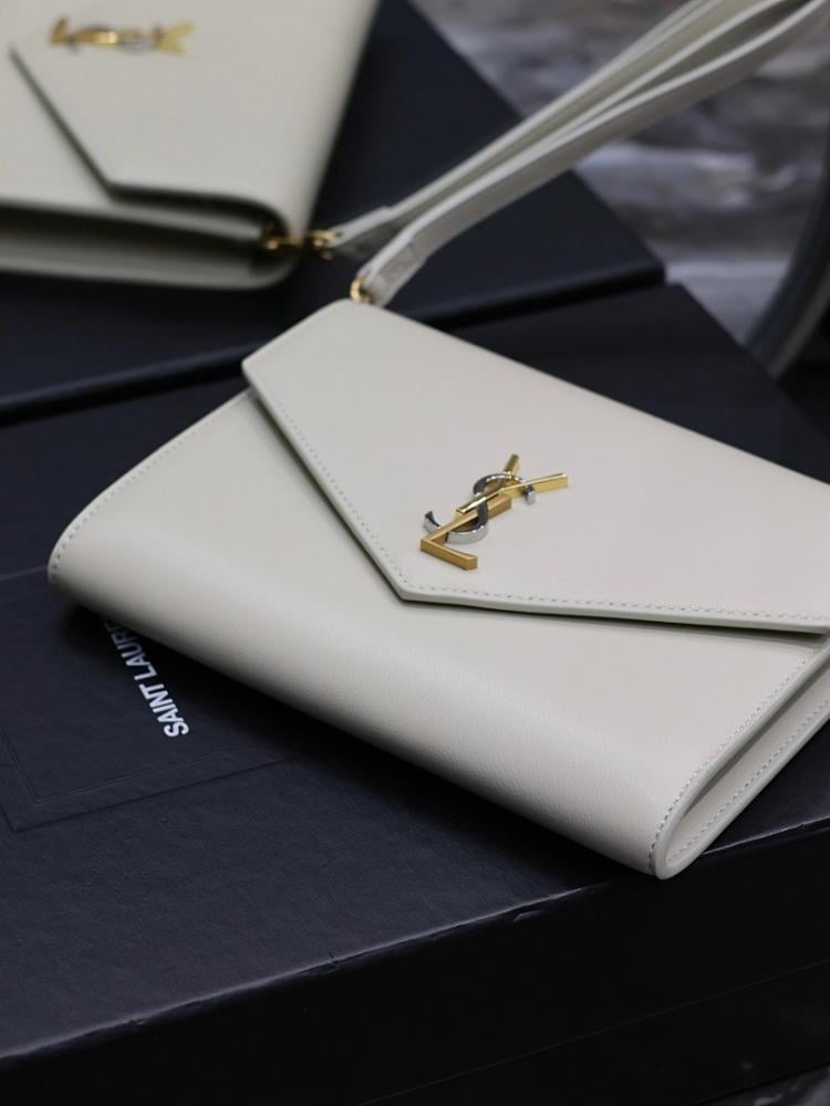 Modern Stylish Lambskin Top Handle Bag