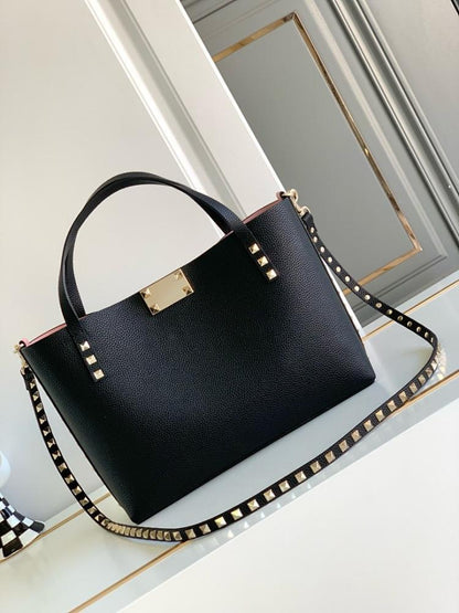 Classic Refined Embroidered Calfskin Shoulder Bag