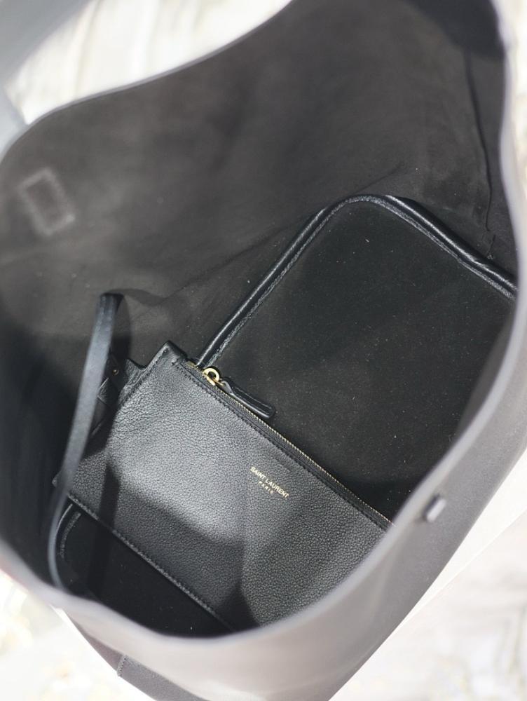 Classic Elegant Leather Bucket Bag – Special Edition